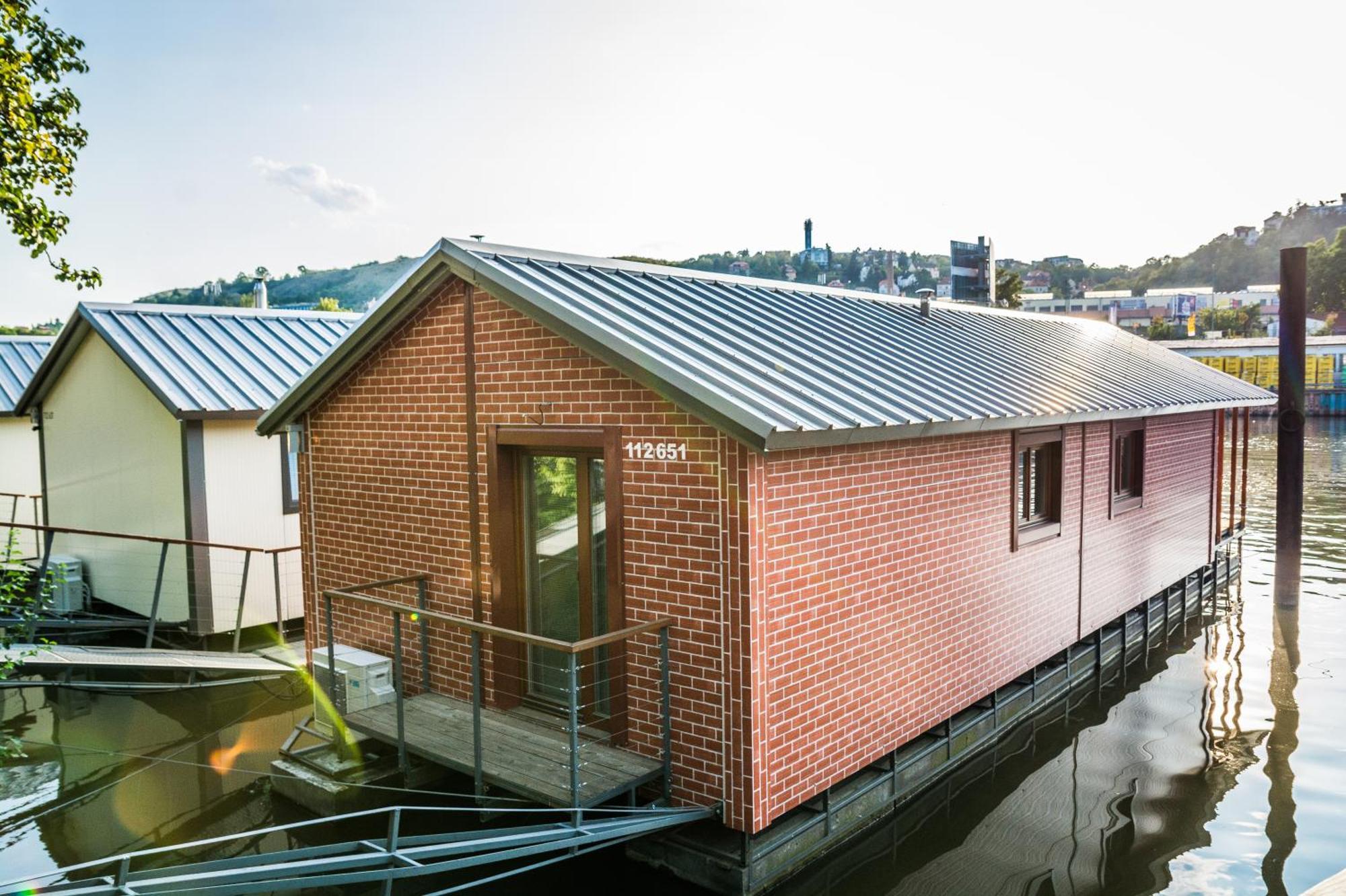 Houseboat Benjamin - Houseboats Benjamin & Franklin Hotel Prága Kültér fotó